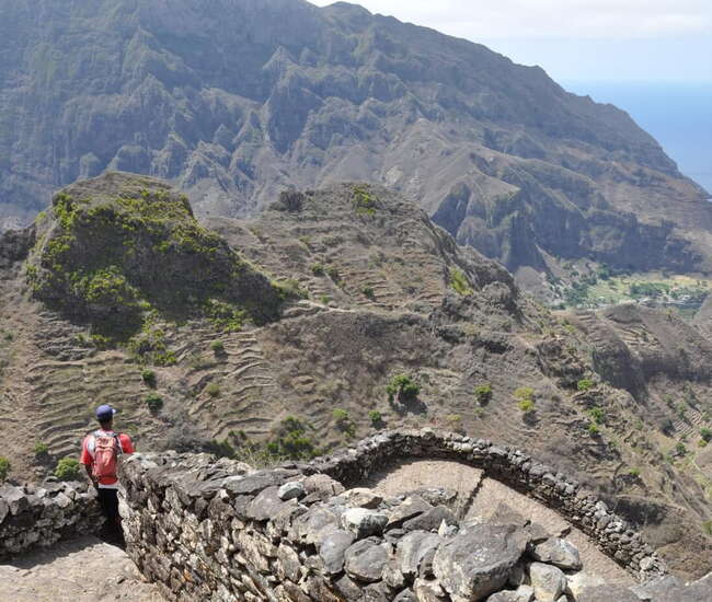 Kapverden - Trekking  Insel Santo Antão  im Nordosten: St. Isabel bergauf oder bergab beeindruckend