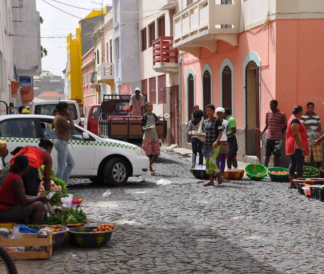 Straßenmarkt in Mindelo